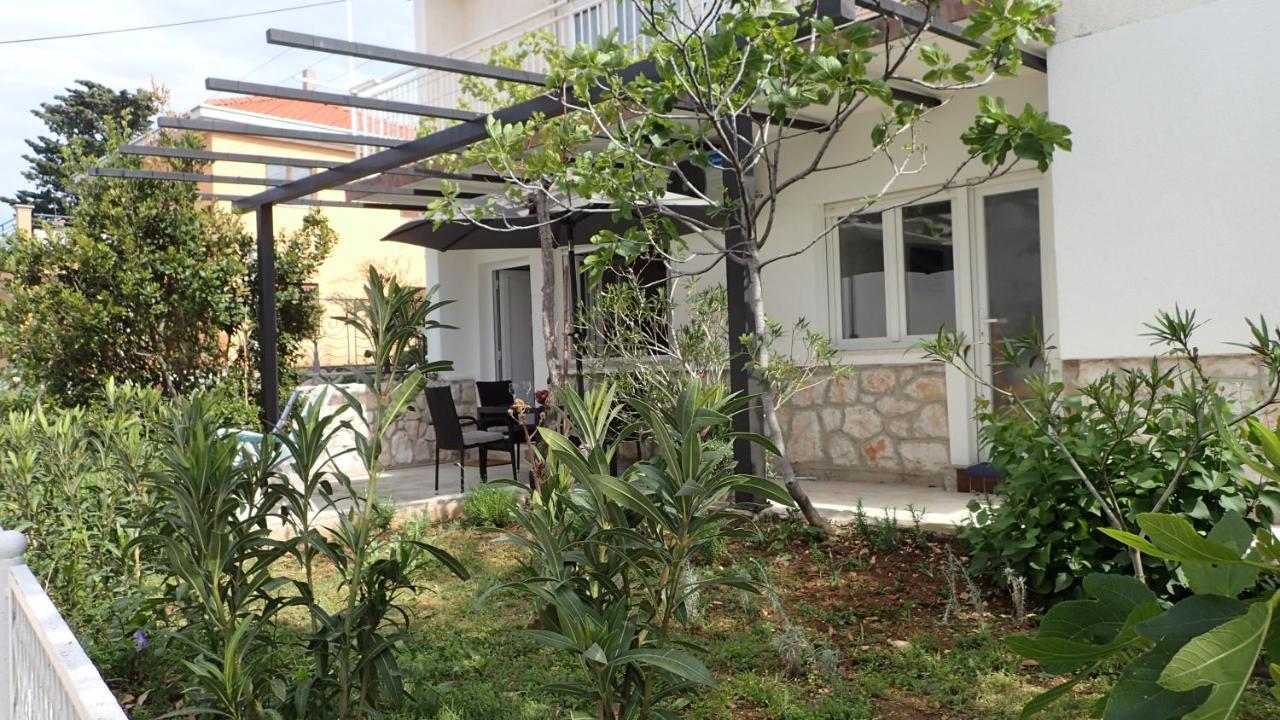 Apartman Vitamare 160 M From The Beach ノヴィ・ヴィノドロスキー エクステリア 写真