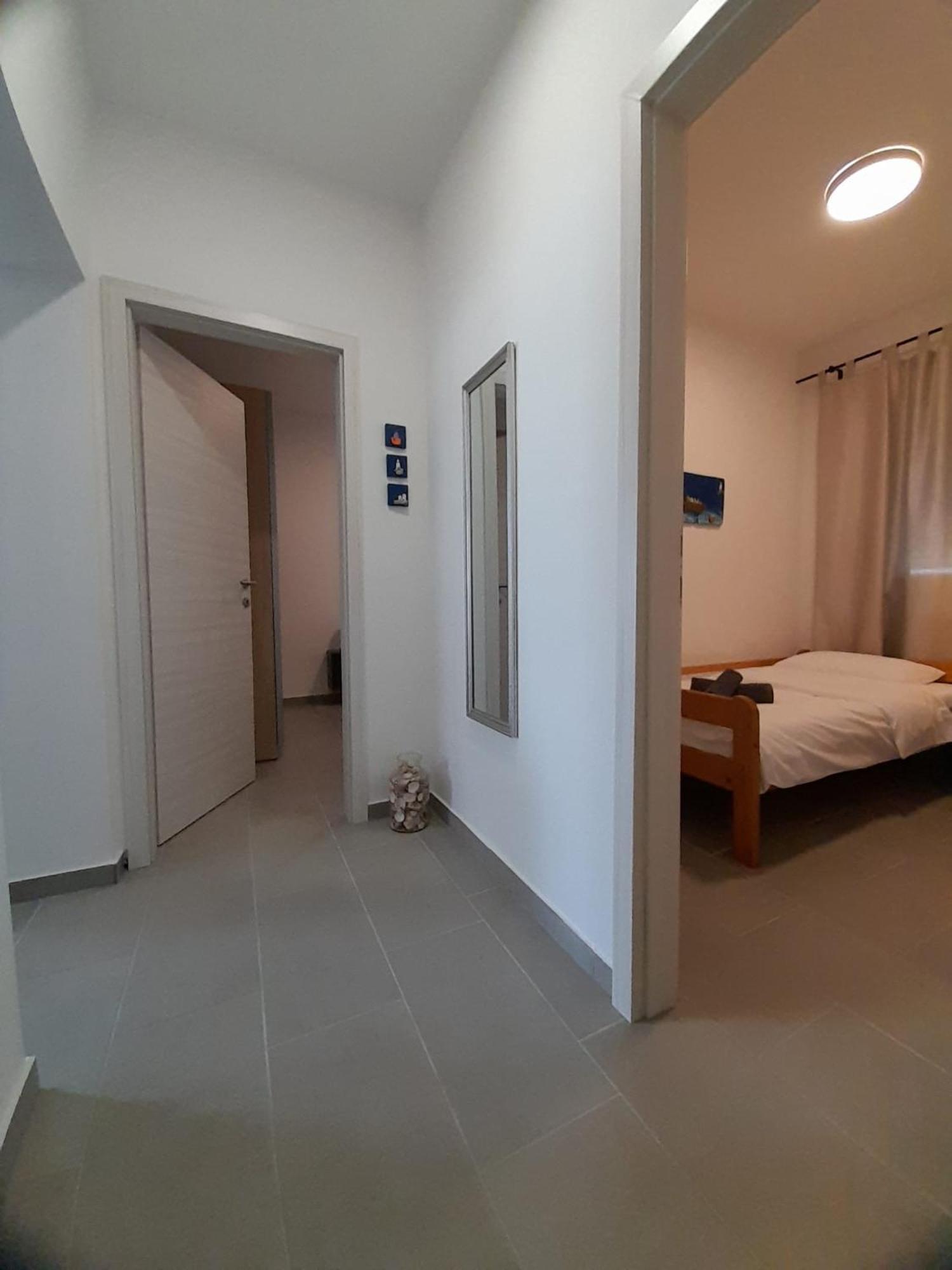 Apartman Vitamare 160 M From The Beach ノヴィ・ヴィノドロスキー エクステリア 写真